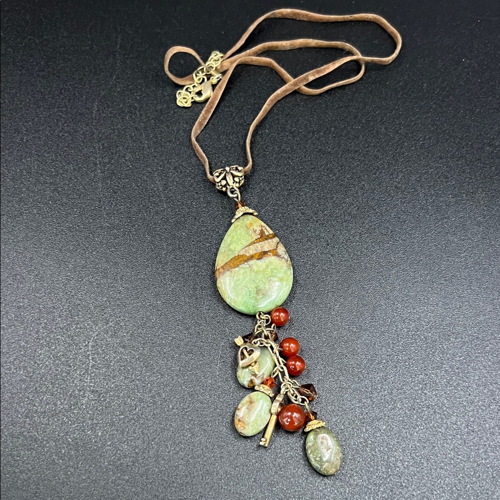 Vintage Bohemian Green Jasper Teardrop Pendant 16” Necklace w/ Red Bead Accents
